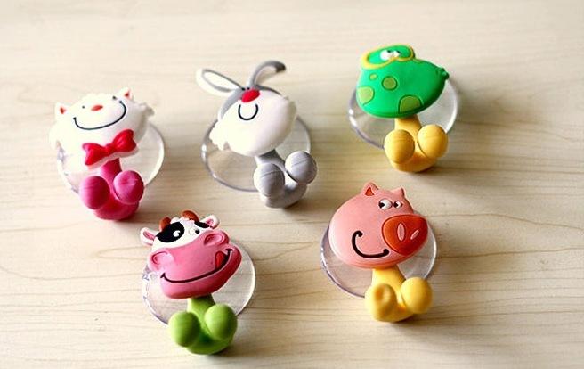Dụng Cụ Kẹp Bàn Chải Hình Thú