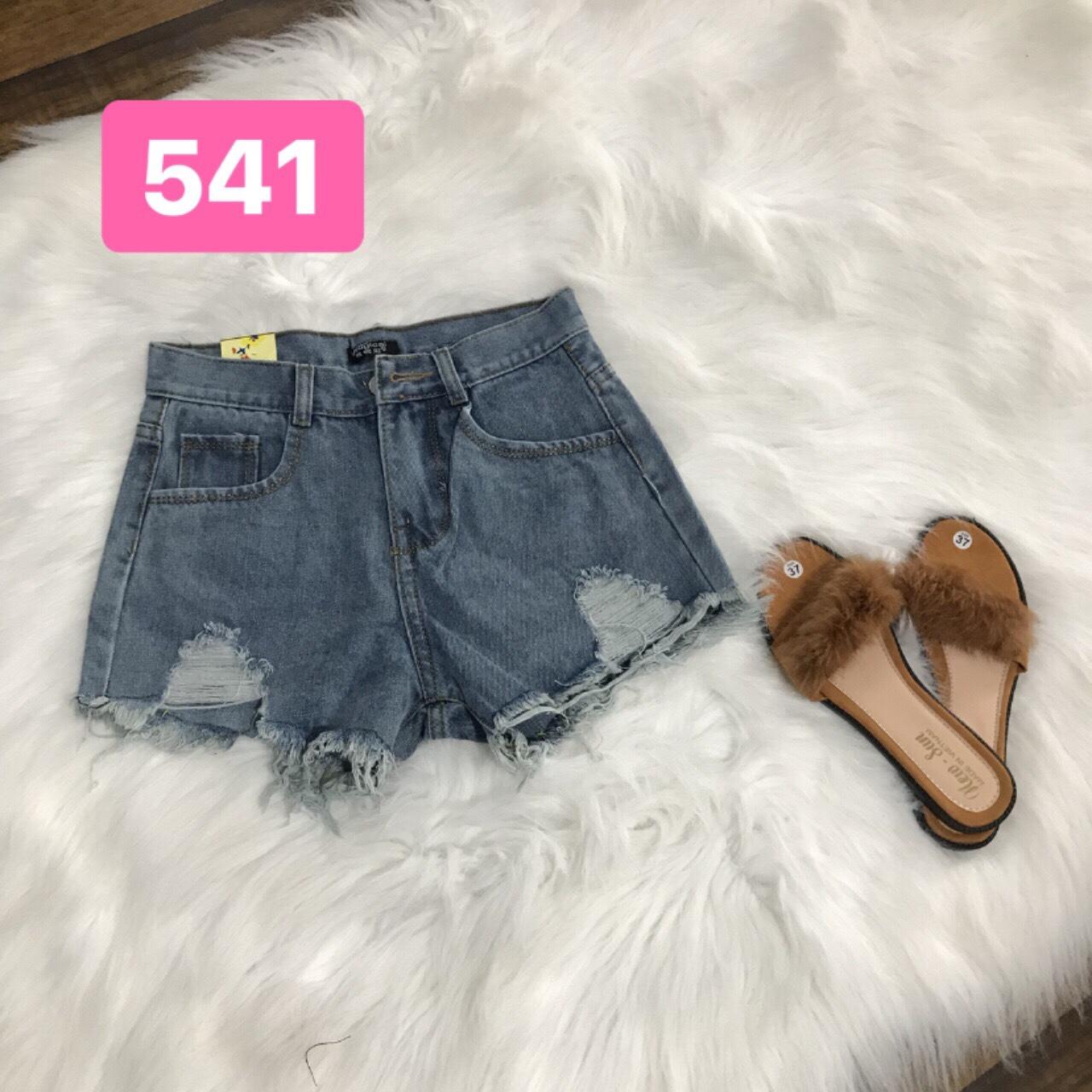 quần short jean nữ kiểu khoét 2 bên