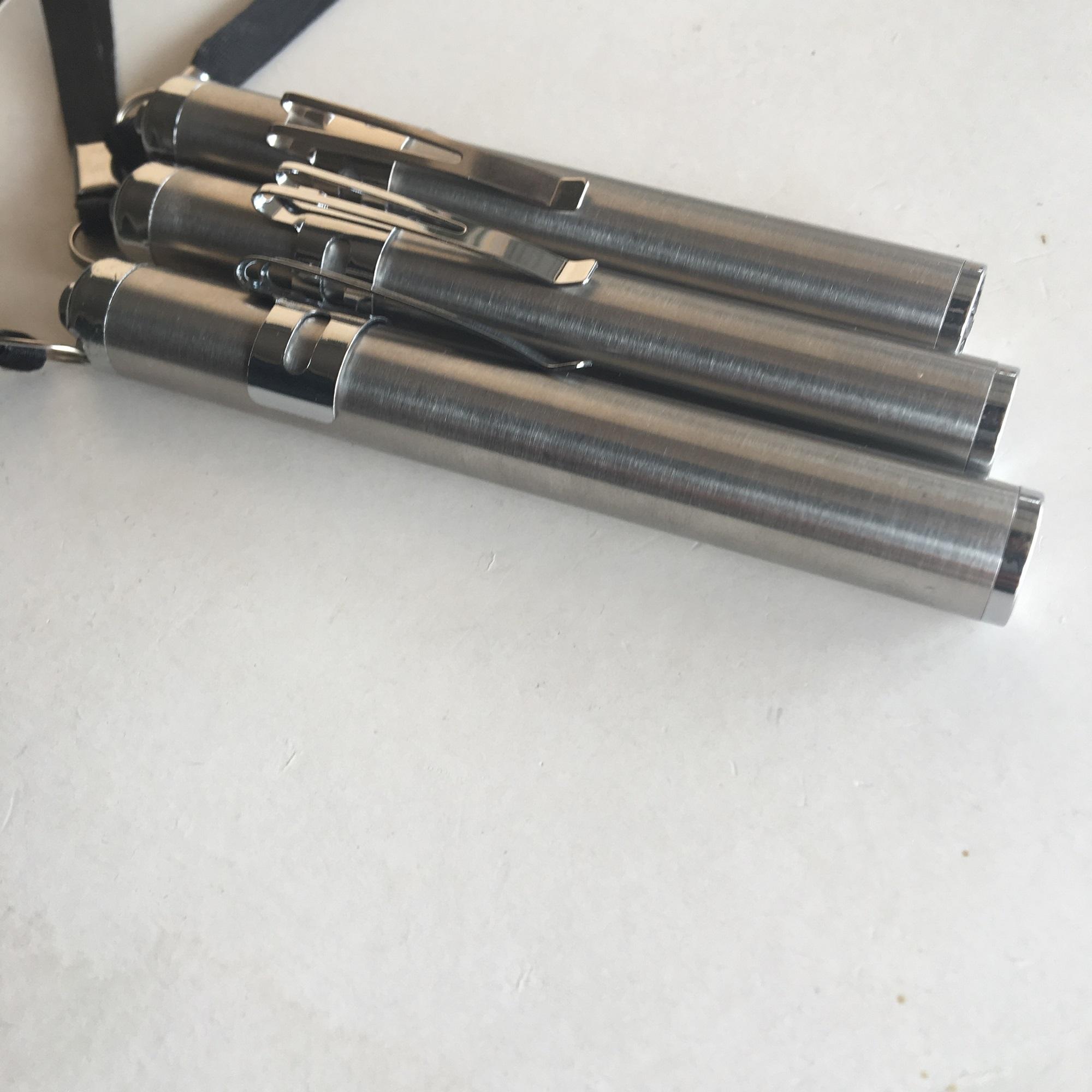 Đèn pin mini siêu sáng
