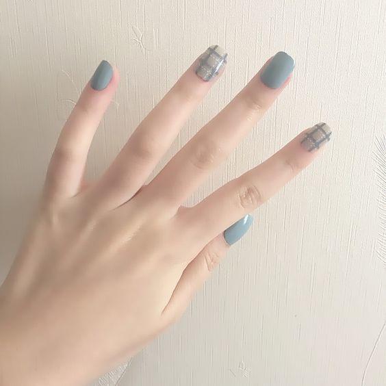 1 set 6 chai sơn seri rừng sương mù