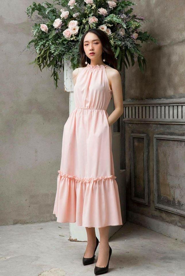 Đầm maxi yếm đuôi cá hồng