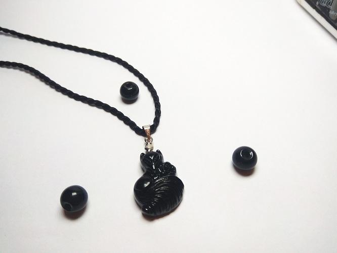 Dây chuyền mặt đá hồ ly 9 đuôi (Chọn màu theo ảnh)