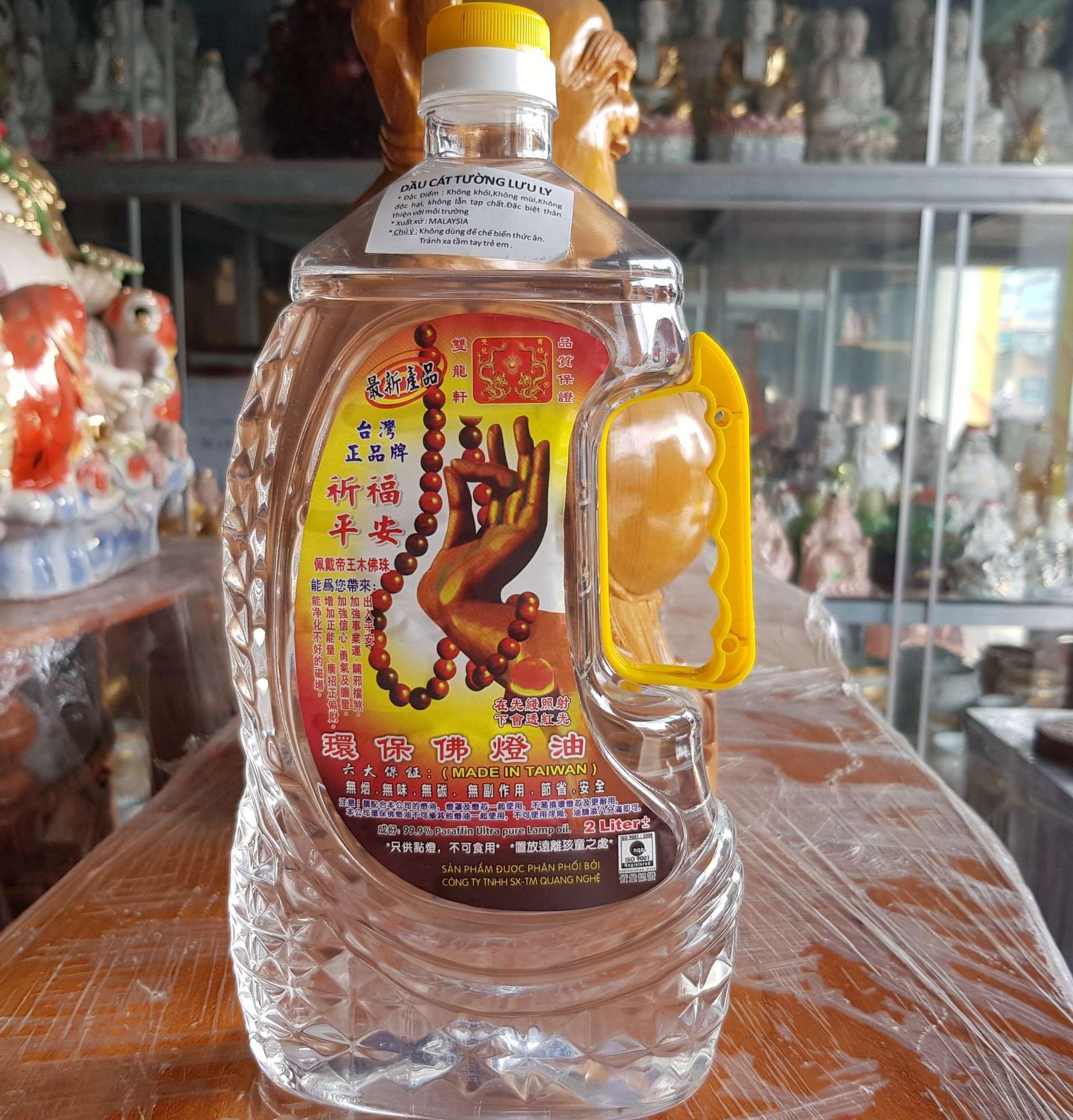 Chai dầu lưu ly cát tường 2lit màu