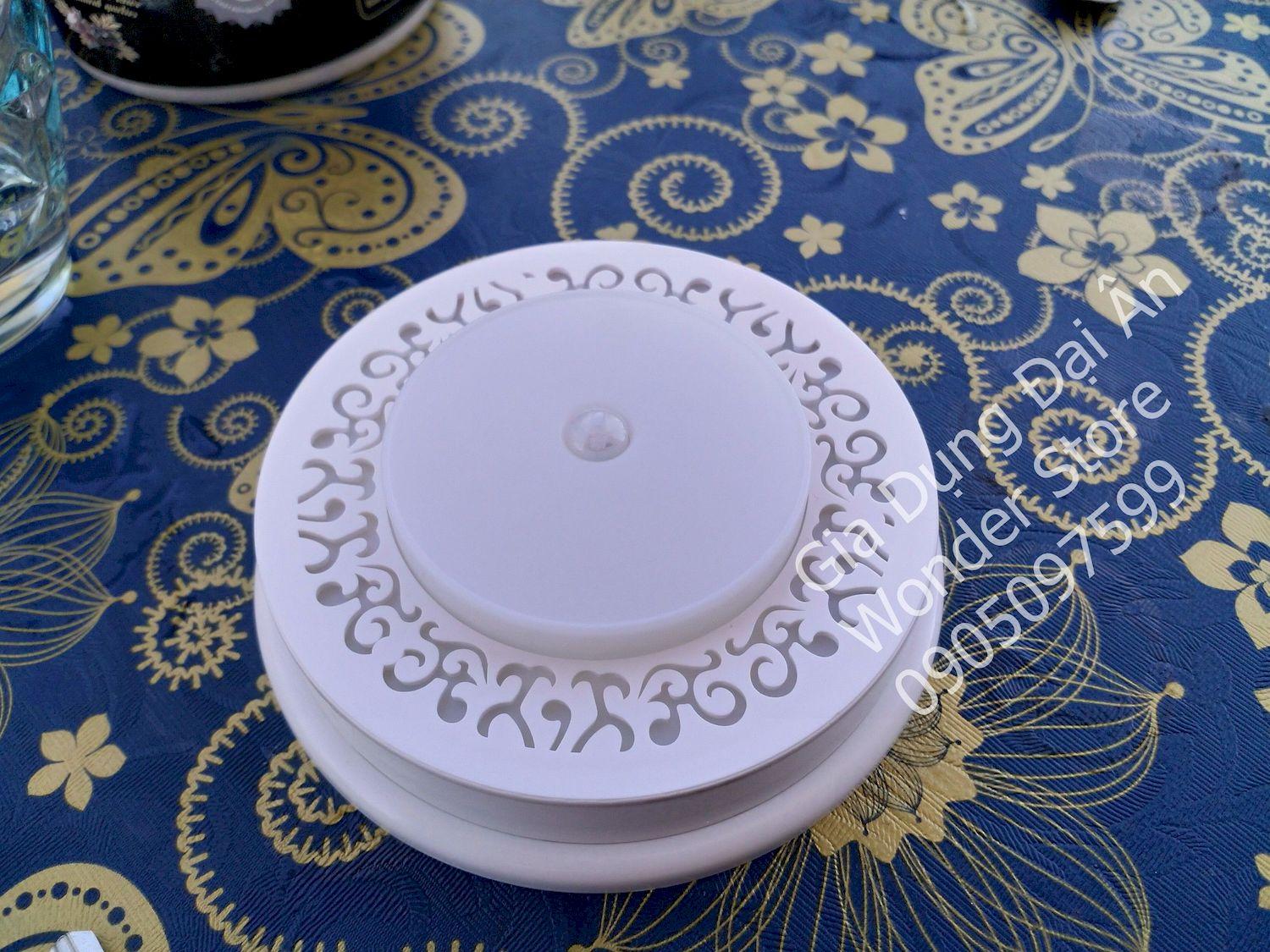 Đèn cảm biến chuyển động trong đêm LED Motion-Activated Night Light