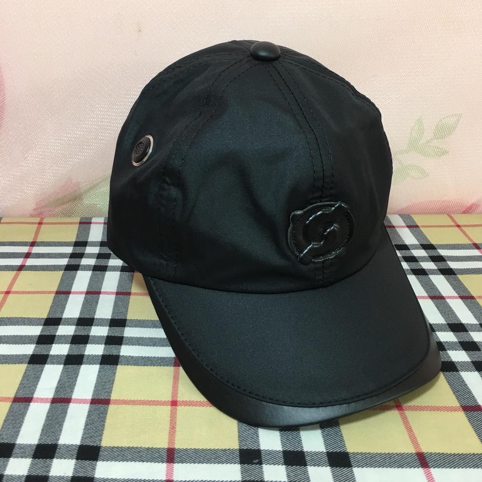 Nón kết vải dù trơn thời trang (Đen)