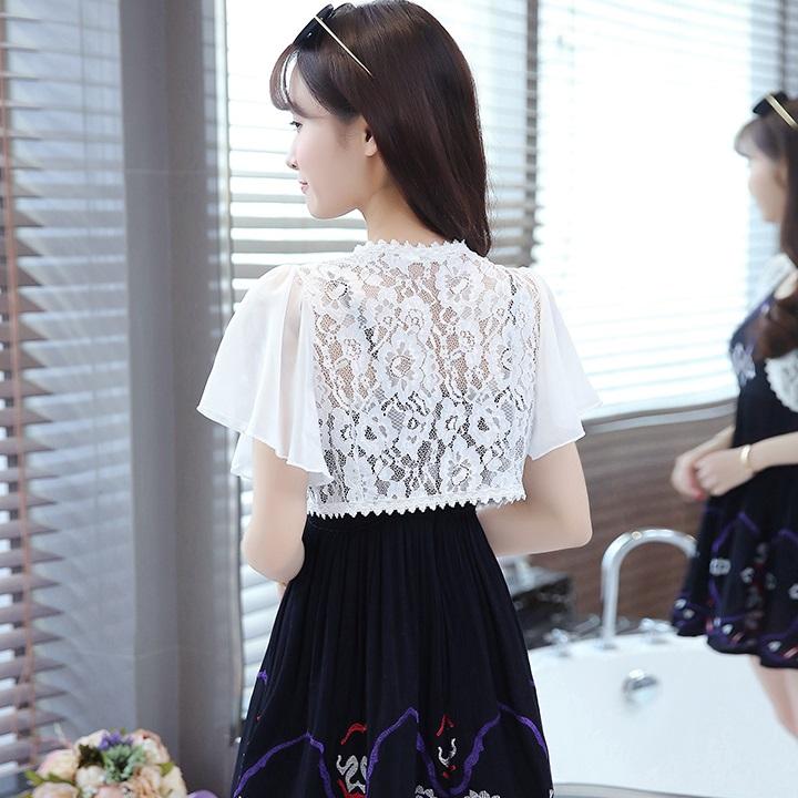 [HCM]Áo khoác ren tà ngắn 06 C107