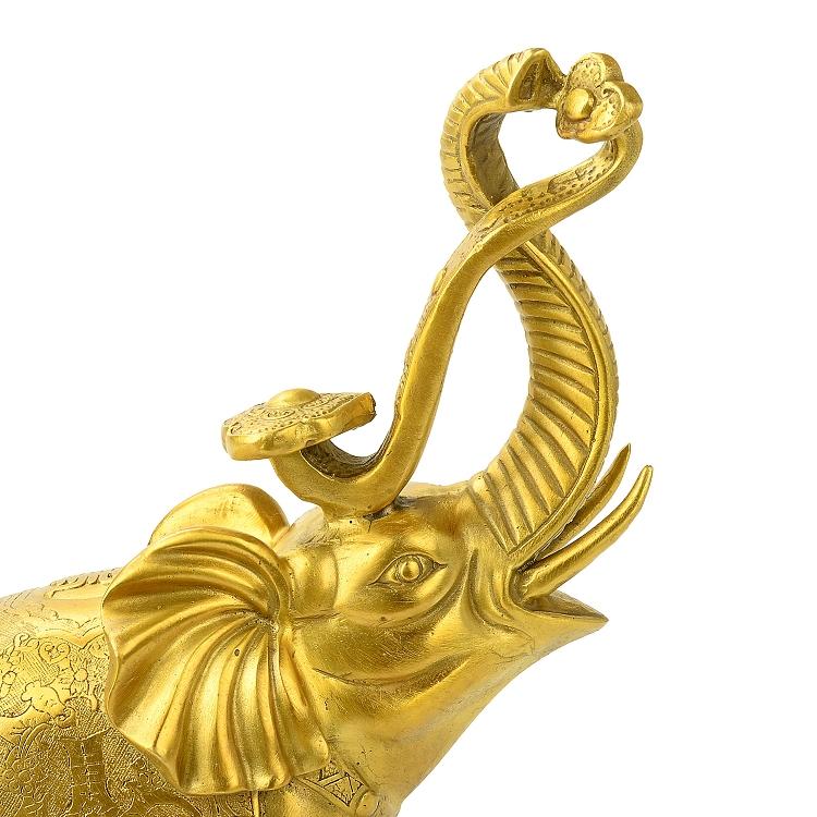 Tượng linh vật phong thủy con Voi bằng đồng thau