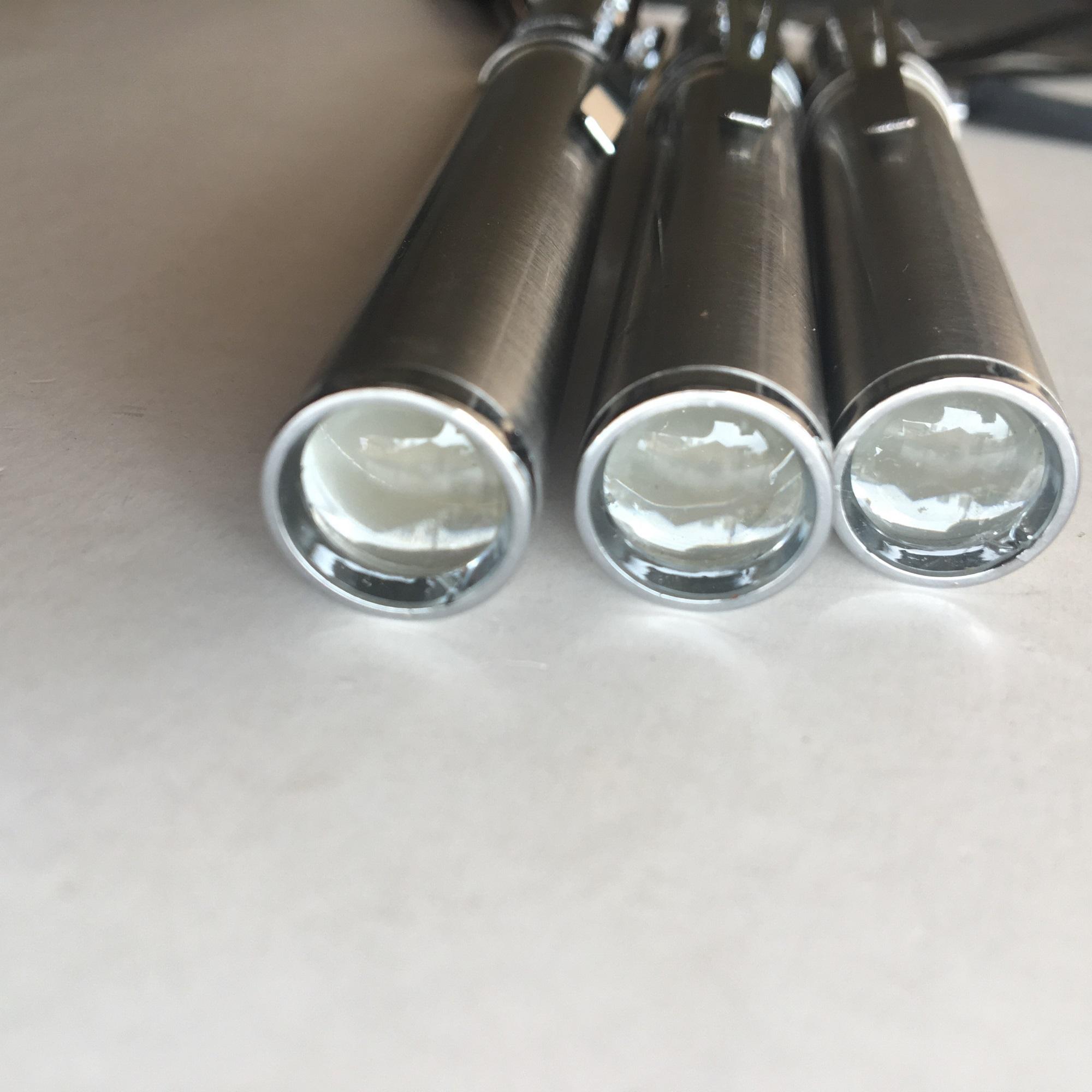 Đèn pin mini siêu sáng