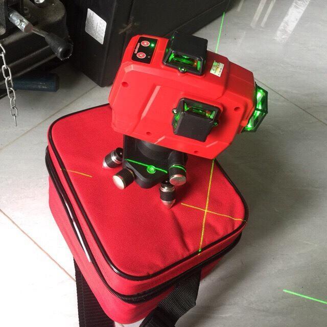 Máy cân bằng laser 12 tia xanh