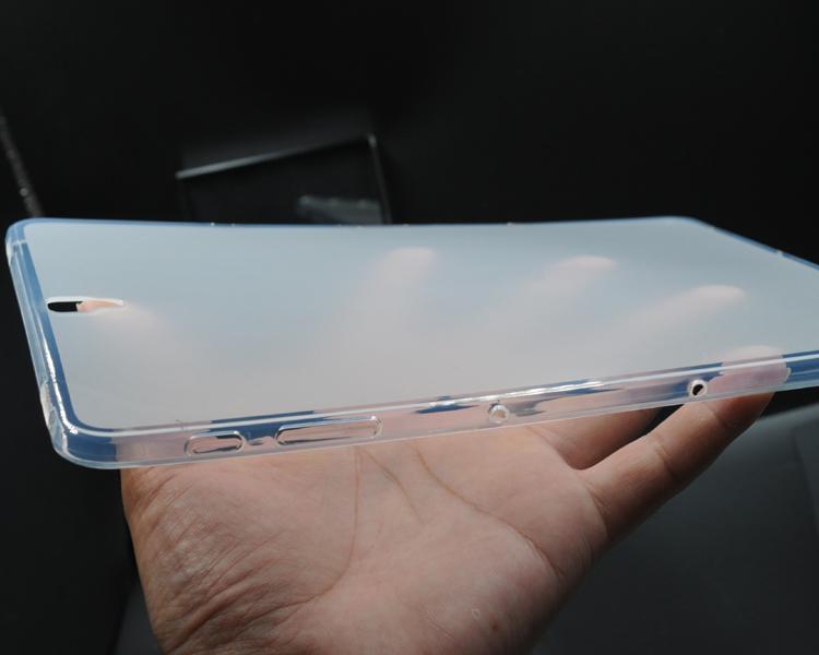 Ốp lưng silicon cho Samsung Galaxy Tab S3 (T820) - Trong suốt