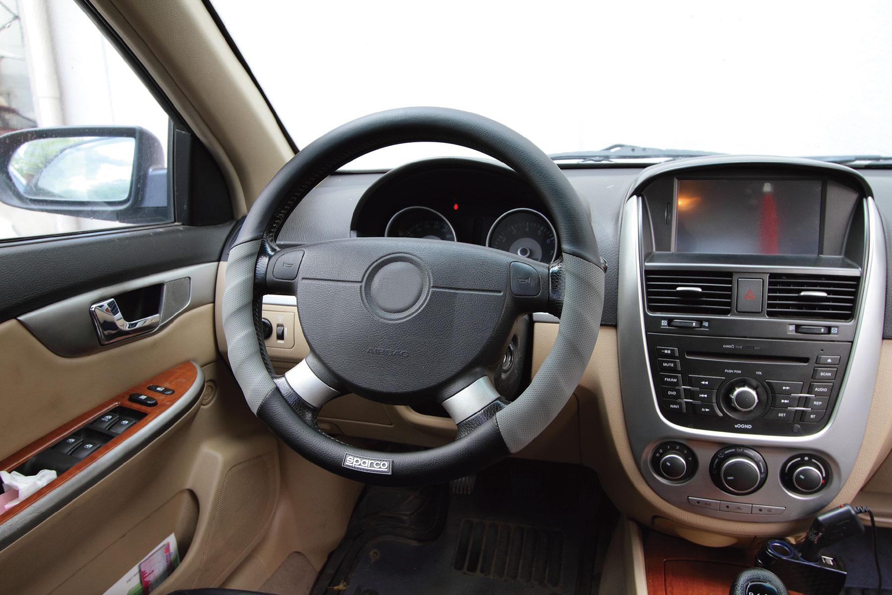 Bọc vô lăng Sparco SPC1101L