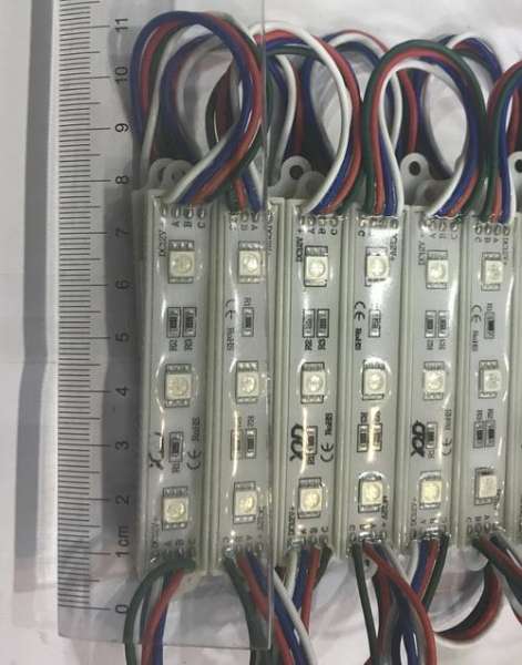 Combo nguyên bịch gồm 200 modul 3 bóng 5050 RGB, chíp tốt