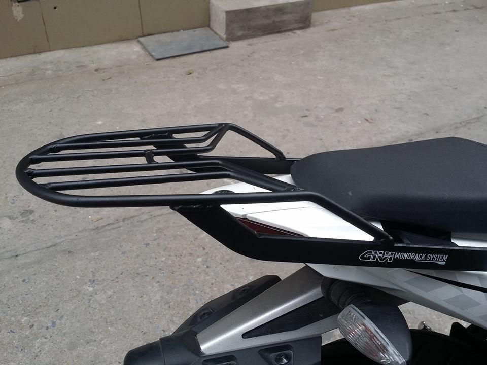 Cảng sau Givi dành cho Winner 150