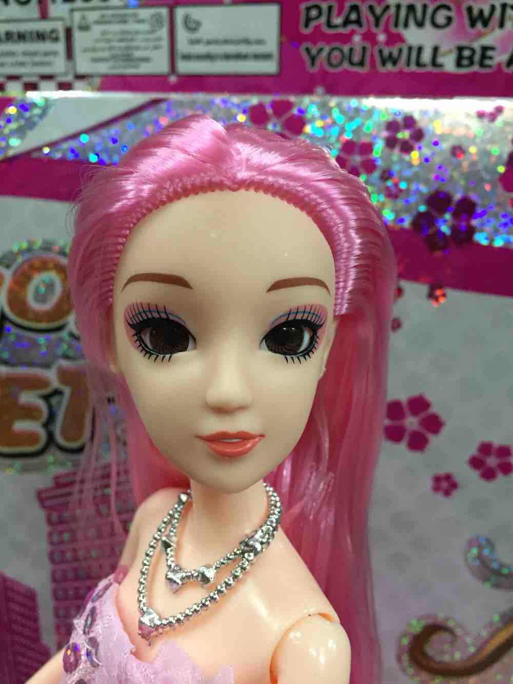 Đầu búp bê - tóc hồng dài