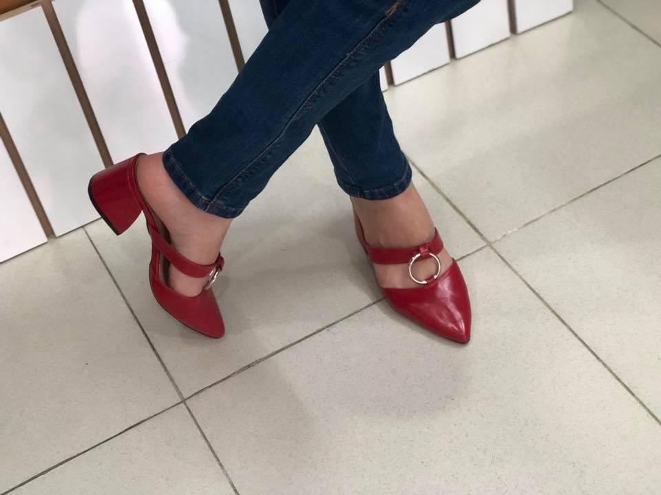 Dép mules gót trụ 5 phân (Đỏ)