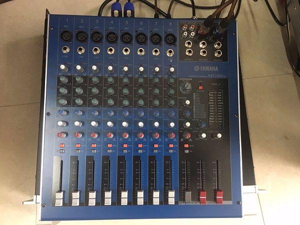 Mixer Yamaha MG80FX