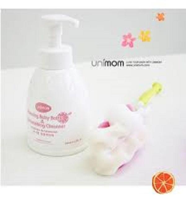 [HCM]Nước Rửa Bình Sữa Núm Ty Tạo Bọt Unimom 500Ml