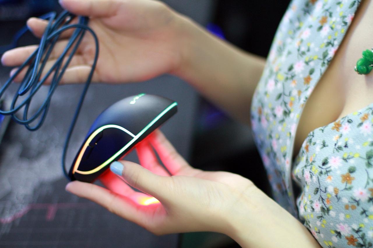 Chuột game Eblue EMS667