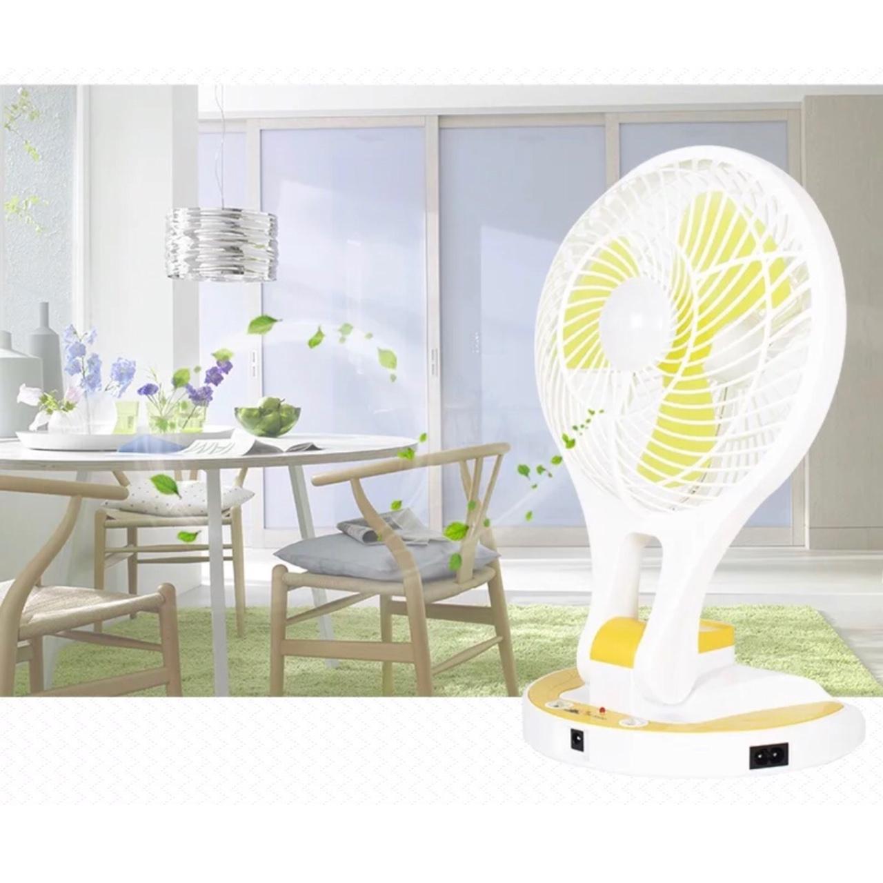 QUẠT SẠC 3 CÁNH CÓ ĐÈN LED 2 CẤP ĐỘ