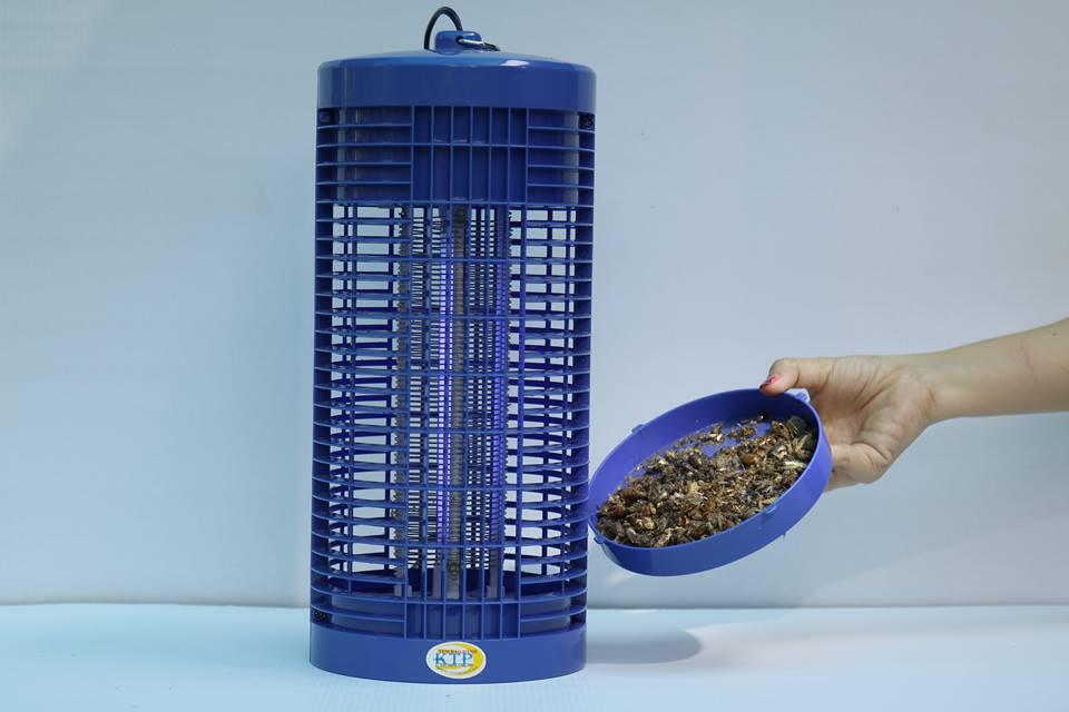 đèn thu hút muỗi , ruồi , côn trùng 