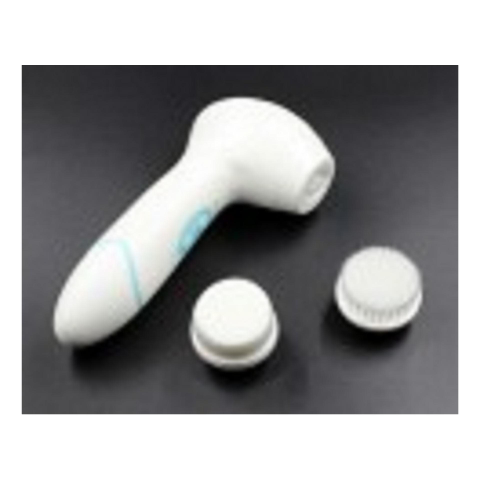 Máy massage rửa mặt 360 độ KAI