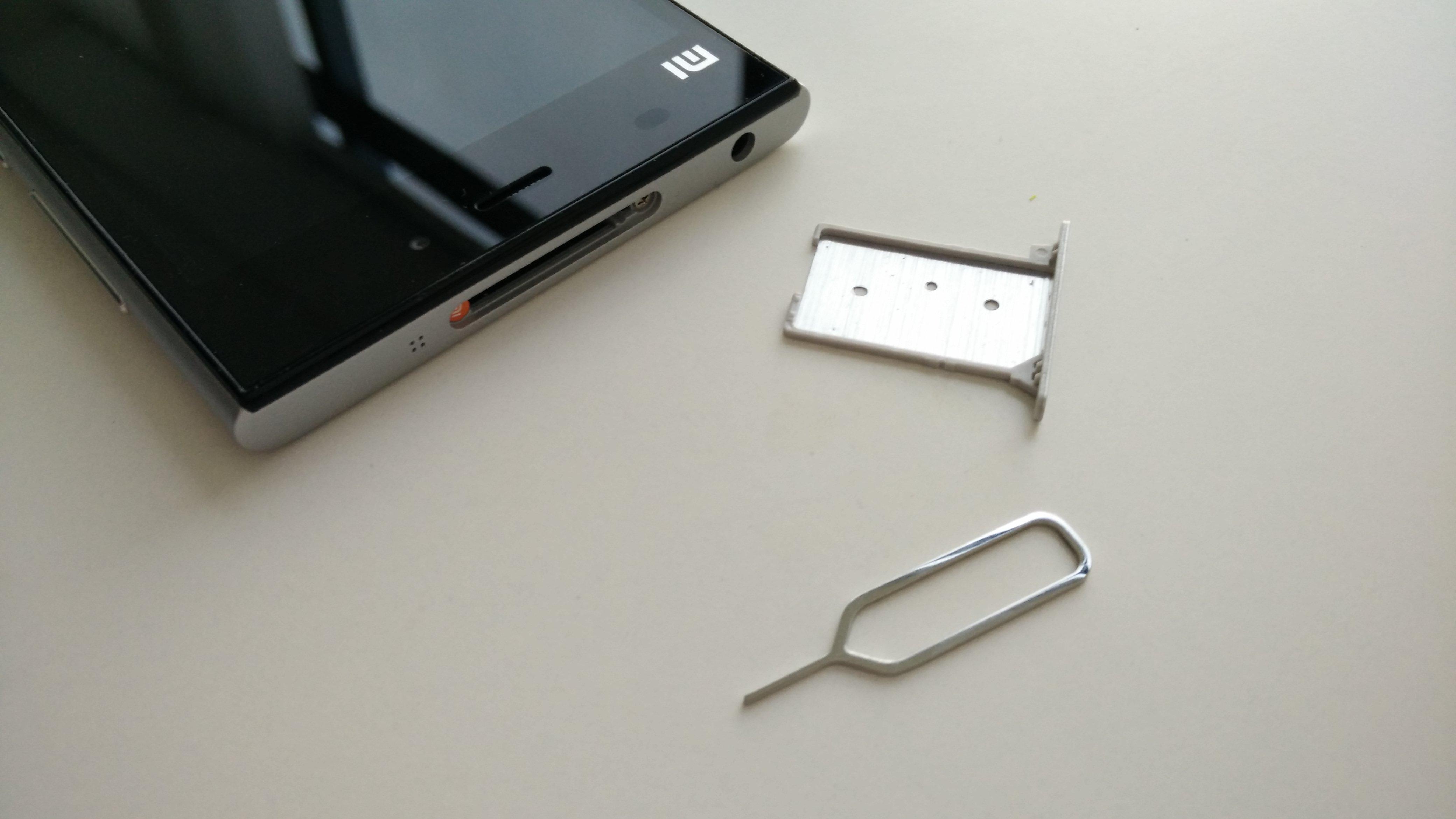 Khay sim Xiaomi Mi 3