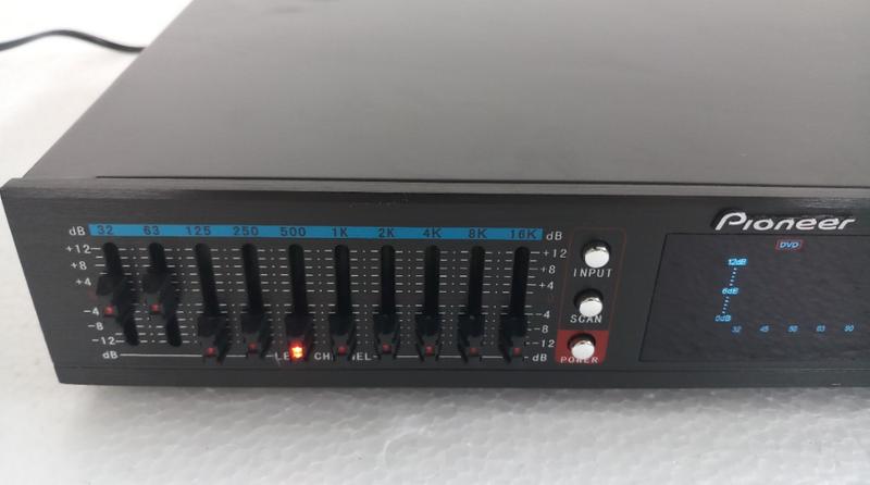 Lọc âm Equalizer Pioneer EQ665