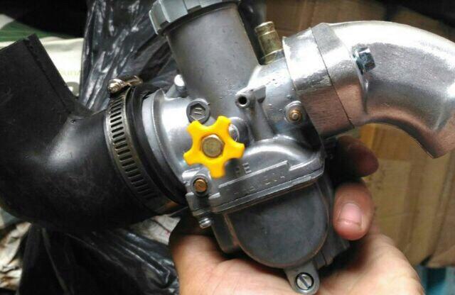 Bình Xăng Bông Mai Co Tháp