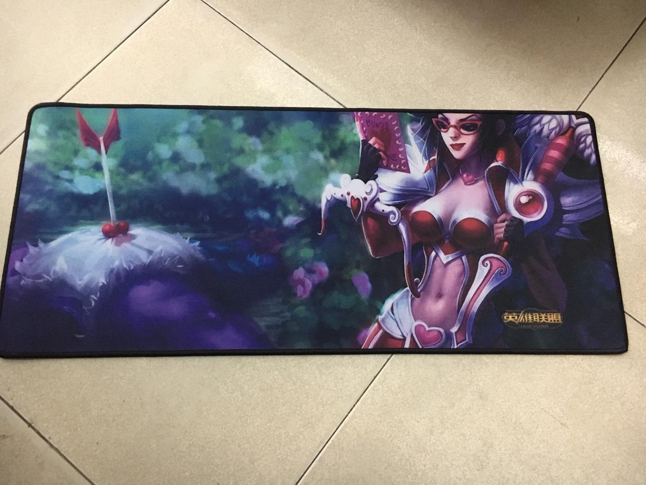 Mousepad hình game khổ lớn 30 cm x 70 cm