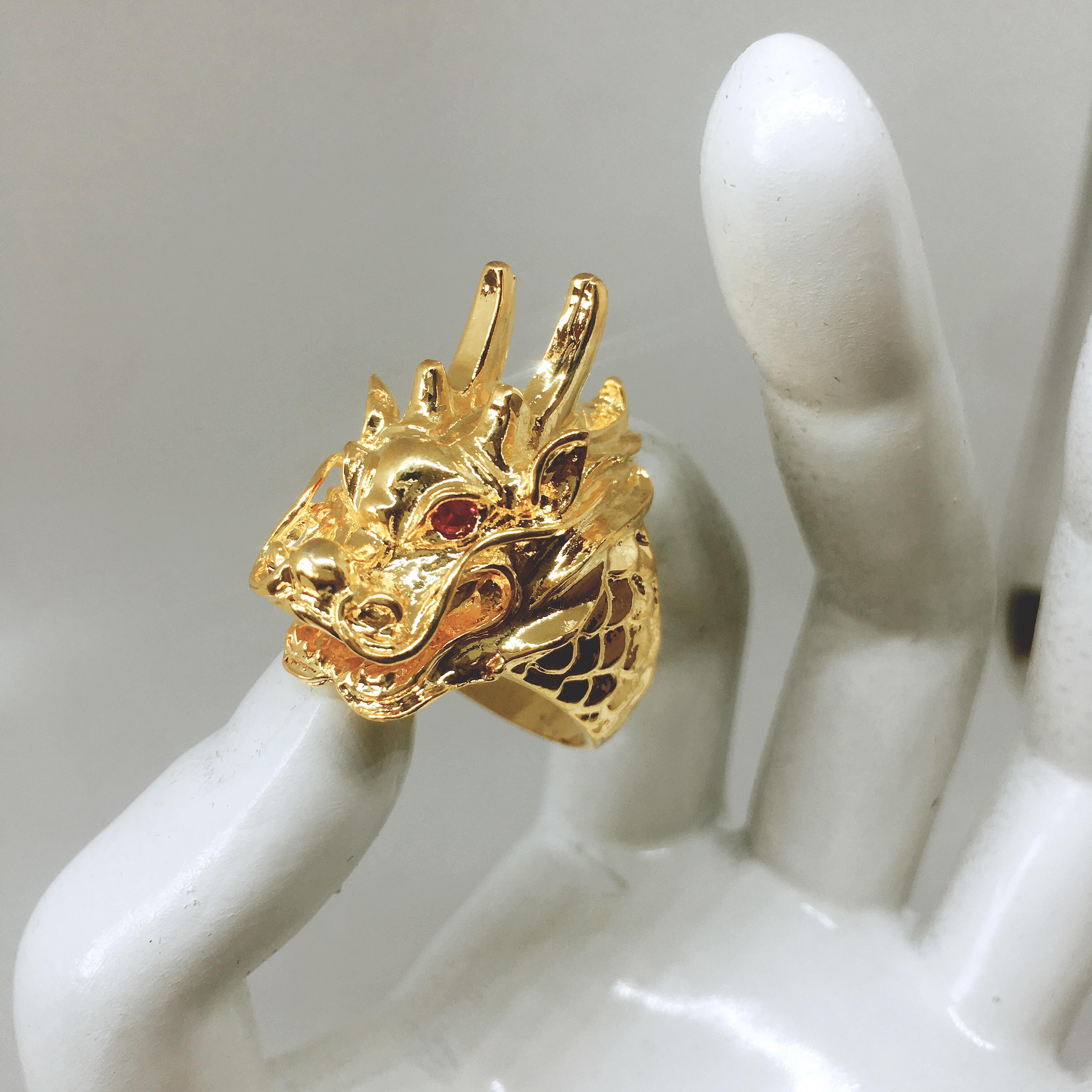 Nhẫn phong thủy Nhẫn Thiên long đính đá đẳng cấp