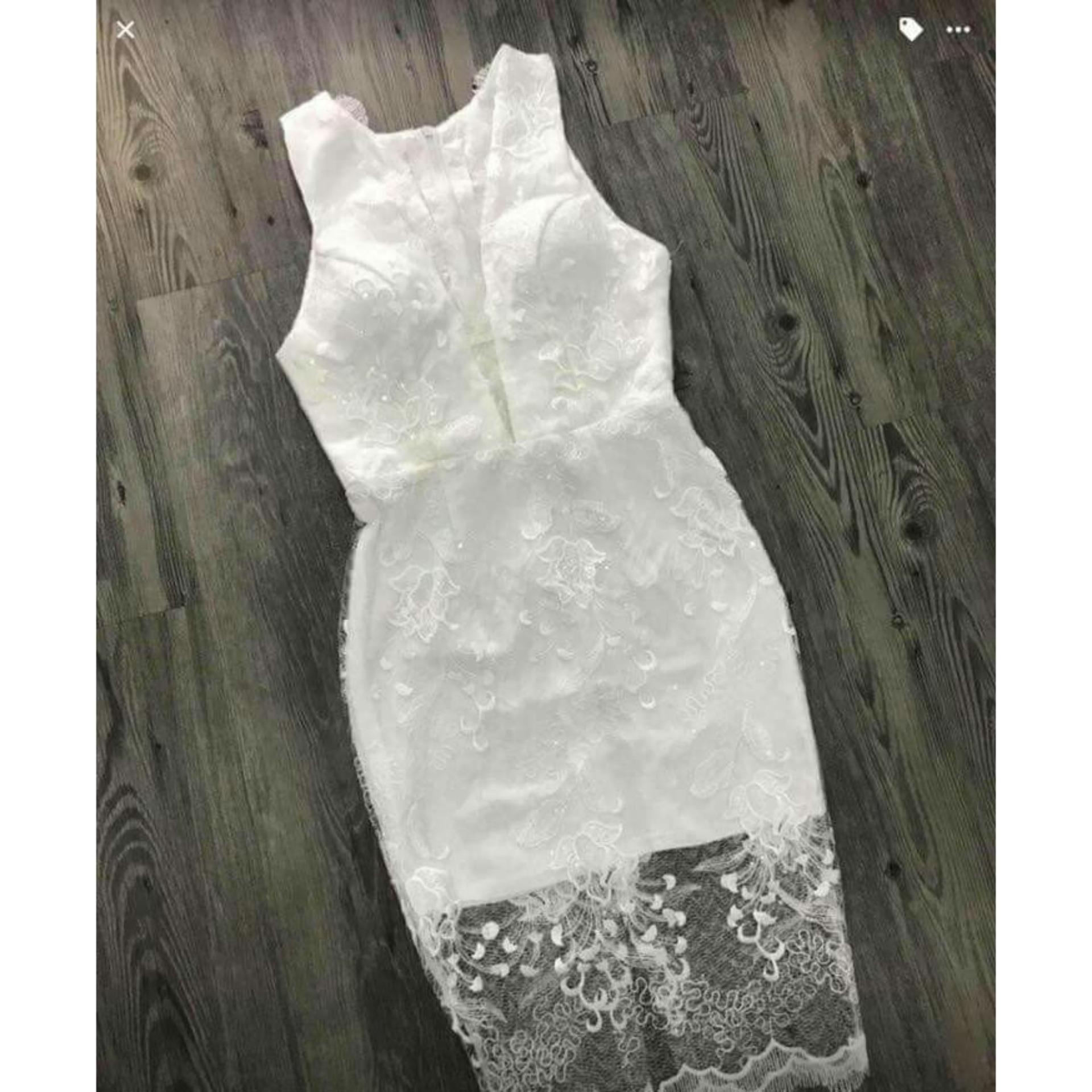Đầm body ren xịn pha lưới