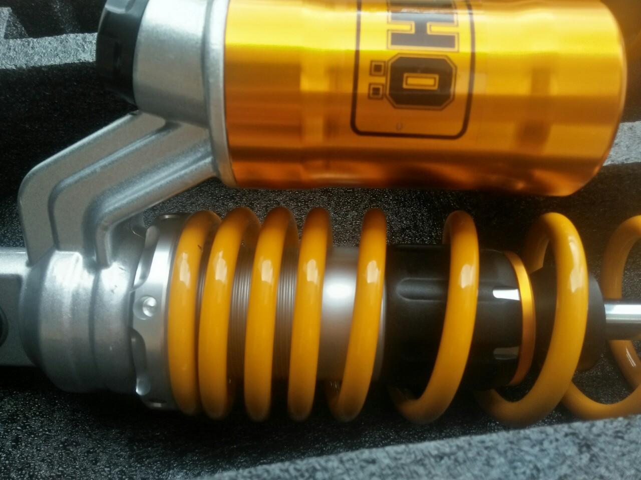 Cặp phuộc sau Ohlins cho Wave,Dream,Sirius hàng Malaysia