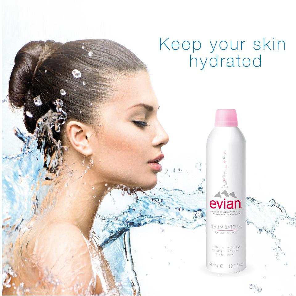 [HCM]Nước xịt khoáng EVIAN 150ml