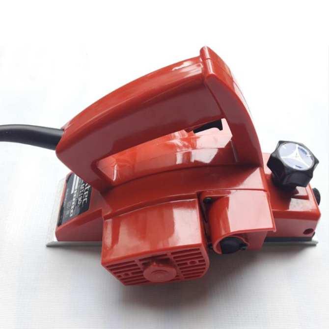 Máy bào gỗ maktec mt190