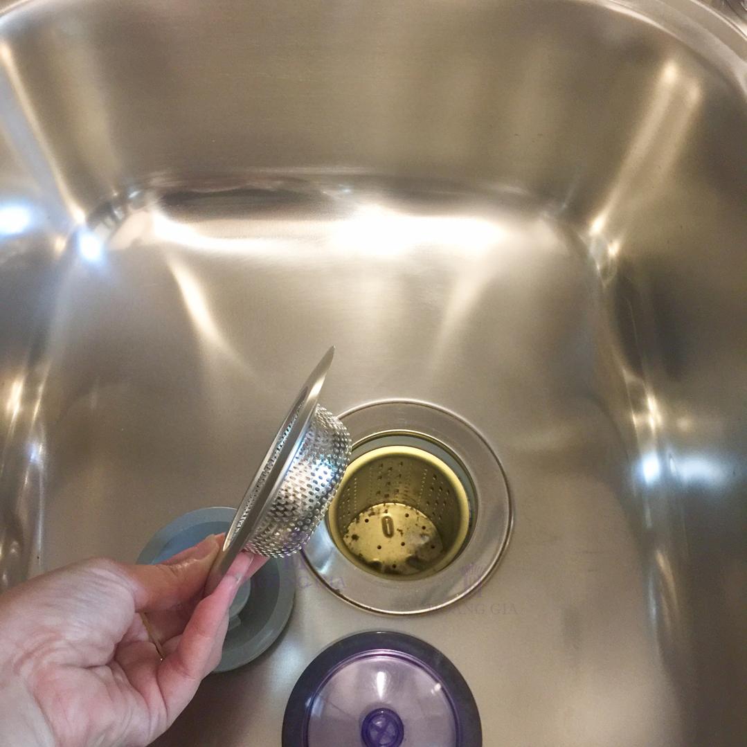 Kitchen Sink Strainer, Kitchen Trash Strainer Fits Well On Drain,（Large）combo 2 pieces
