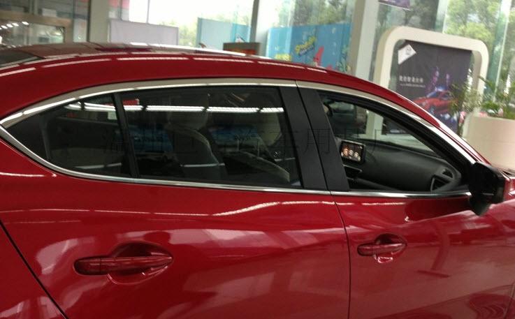 Viền inox cong kính theo xe mazda 3 2015-2019