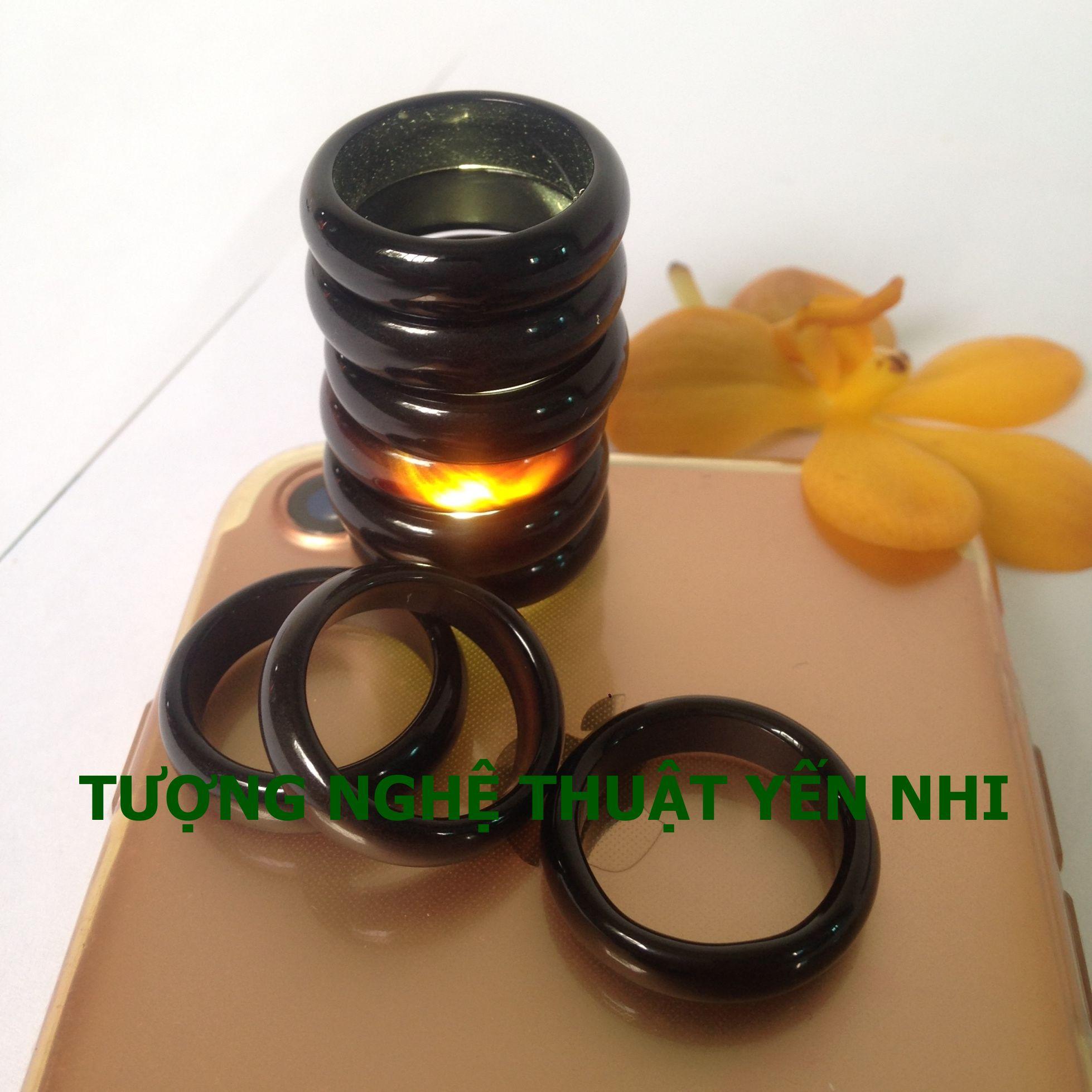 Nhẫn Mã não đen ( thiên nhiên 100%)