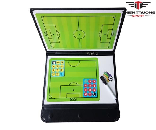 Sa bàn chiến thuật bóng đá quân da