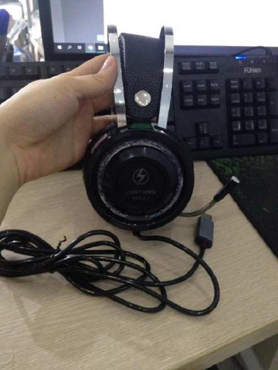 Tai nghe  Lightning V6S cổng usb, âm thanh 7.1