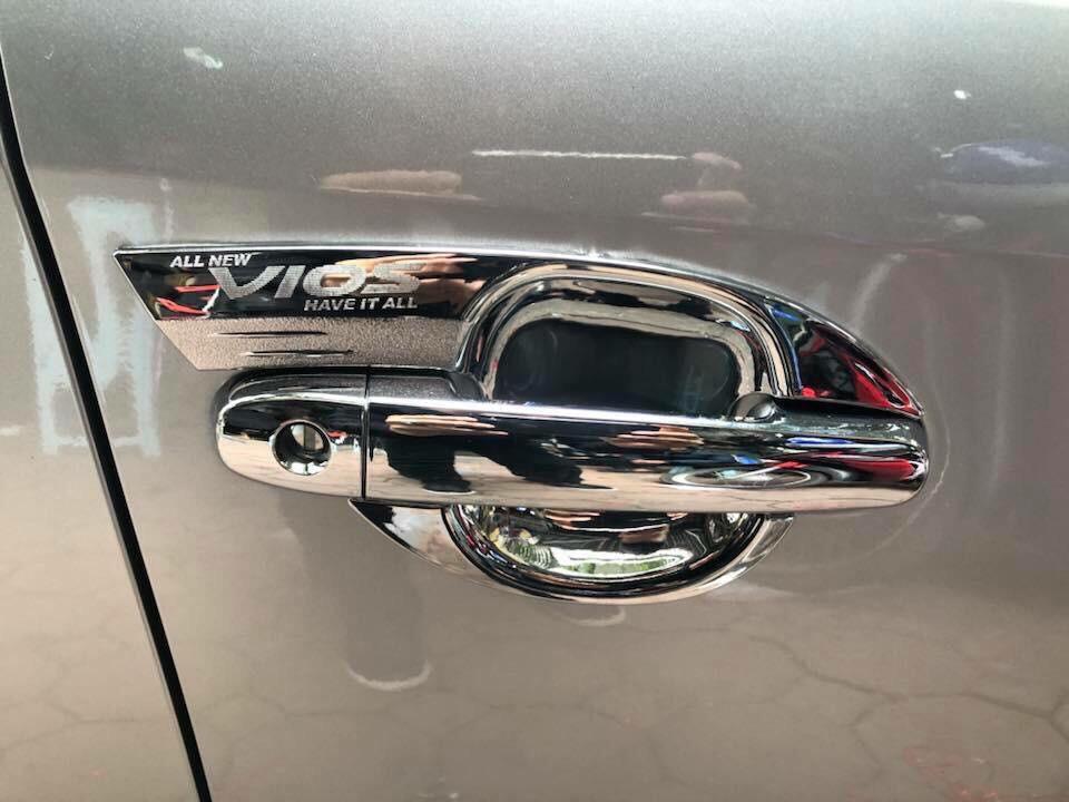 Ốp tay và hõm cửa xe vios 2014-2018