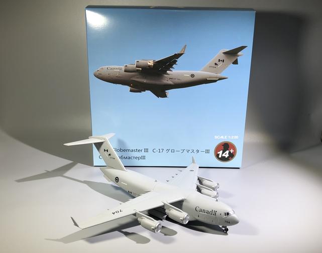 Mô hình máy bay C-17 Globemaster III Canada tỉ lệ 1:200