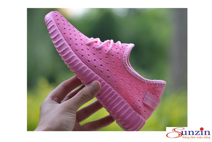 Giày sneaker nữ thoáng chân TVC2 (hồng) size từ 35-40