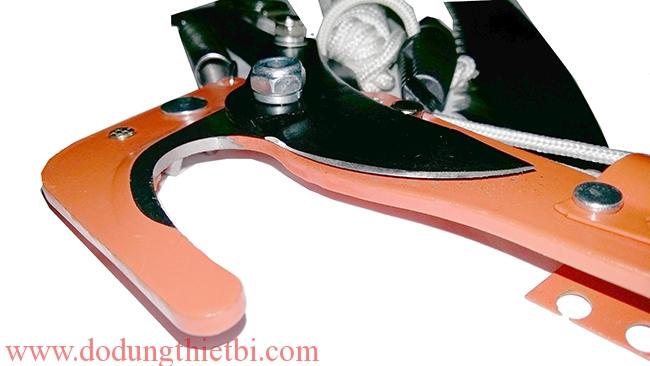 ĐẦU KÉO CẮT CÀNH TRÊN CAO