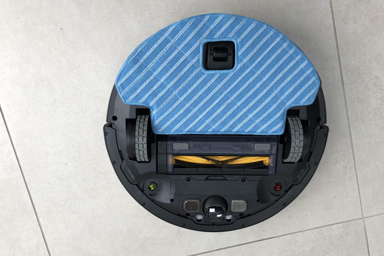 Robot hút bụi Ecovacs OZMO 930