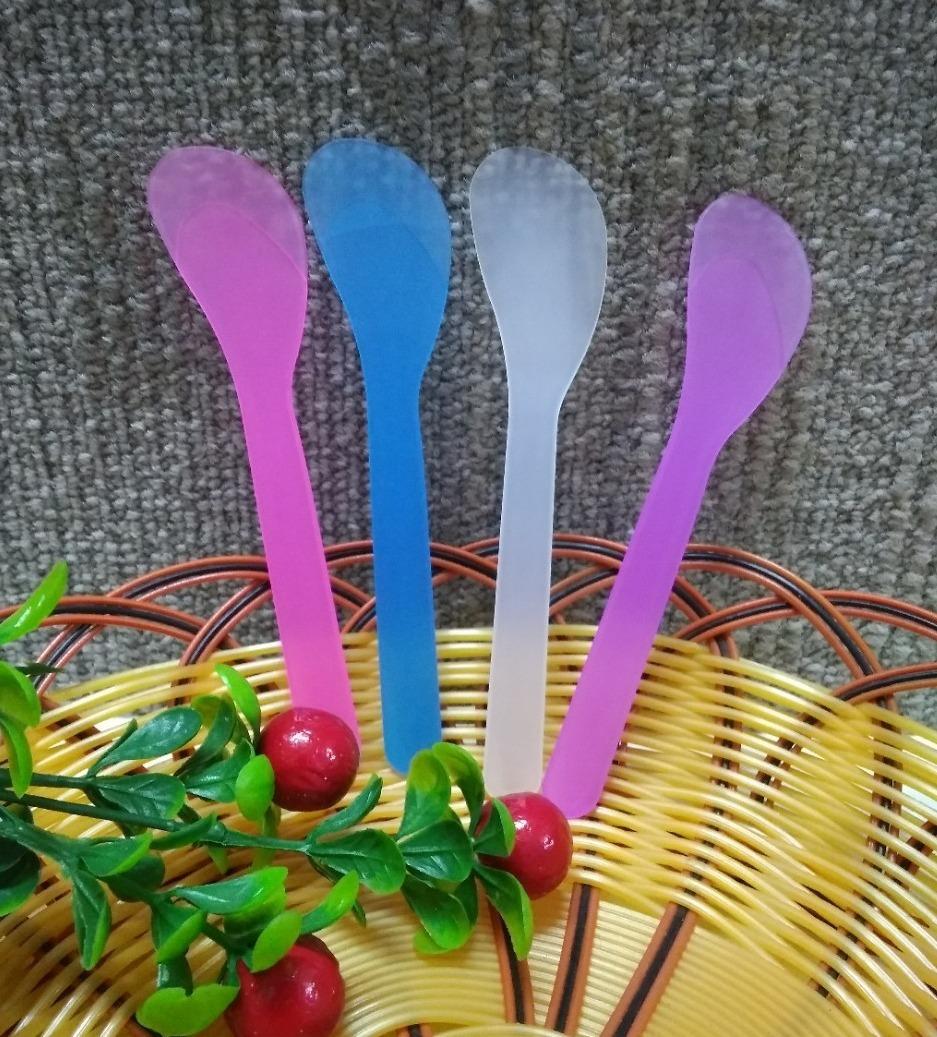 [HCM]Combo 5 cây Cọ trộn và đắp mặt nạ nhựa nhiều màu