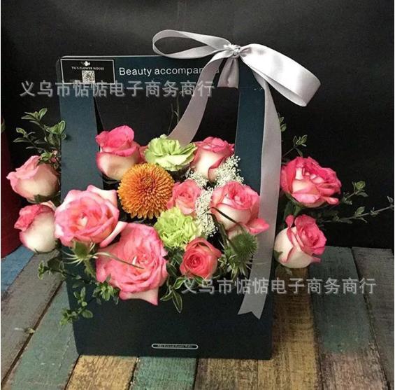[HCM]Hộp giấy cắm hoa