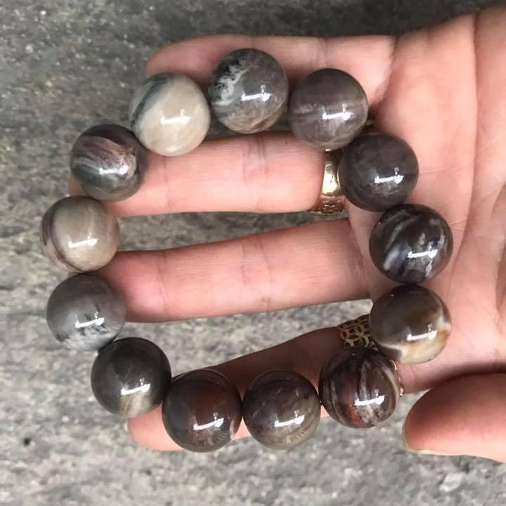 [HCM]VÒNG TAY GỖ HÓA THẠCH 16LY