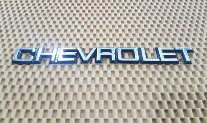 [Hỗ trợ lắp đặt khách Hà Nội] Chữ dán trang trí xe Chevrolet