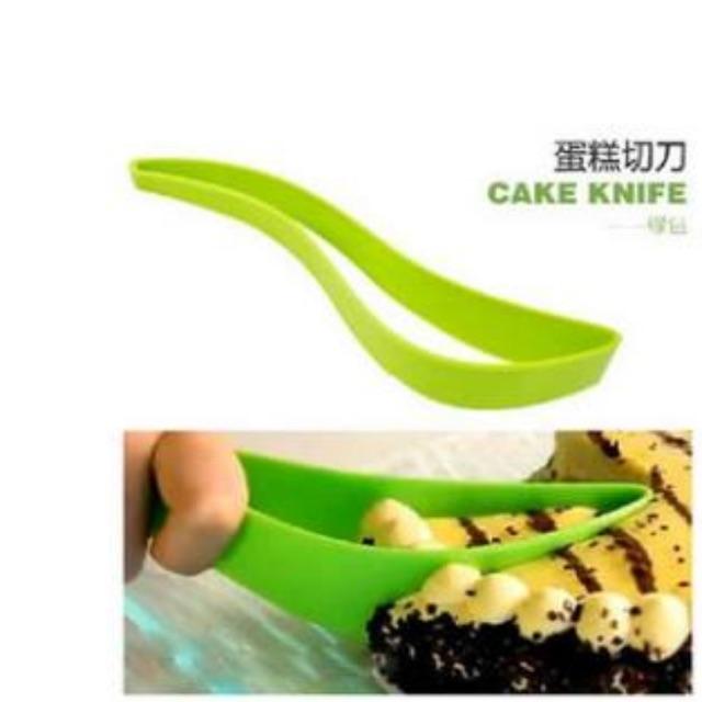 Dụng Cụ Cắt Bánh
