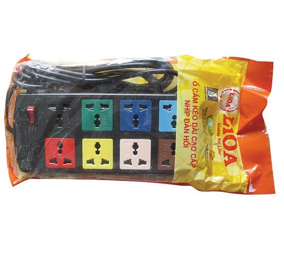 Ổ CẮM ĐIỆN 8 LỔ 3 MÉT 2200W LIOA 8D32N